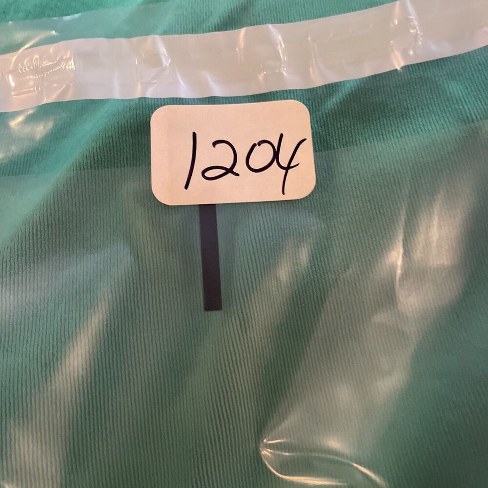 Travelers Chicos Womens Pullover Tunic Top Size 1 US  8/10 Green Slinky V Neck - Picture 12 of 12